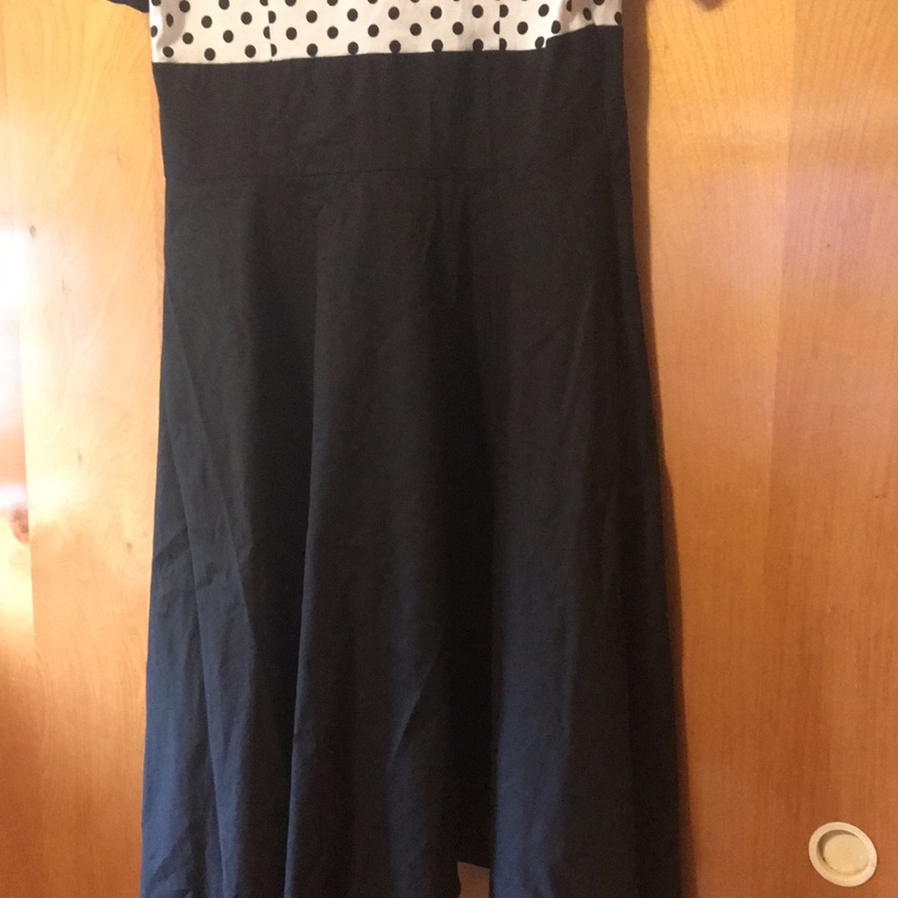 Dress - Picture 5 of 5